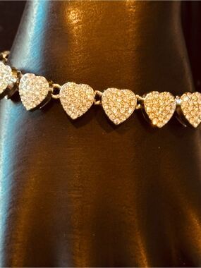 AJ USA NWT Pavé Heart Link Tennis Handset Stones SS Plated Stainless Steel 7”